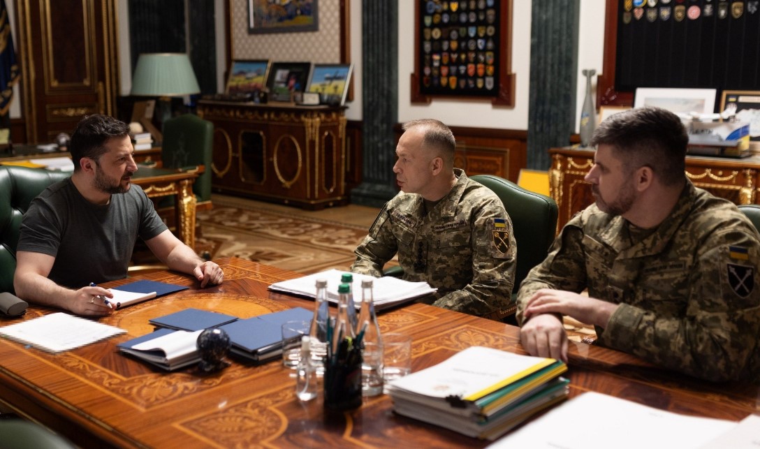 Запаси української ППО під загрозою через масовані удари РФ: Зеленський зробив заяву